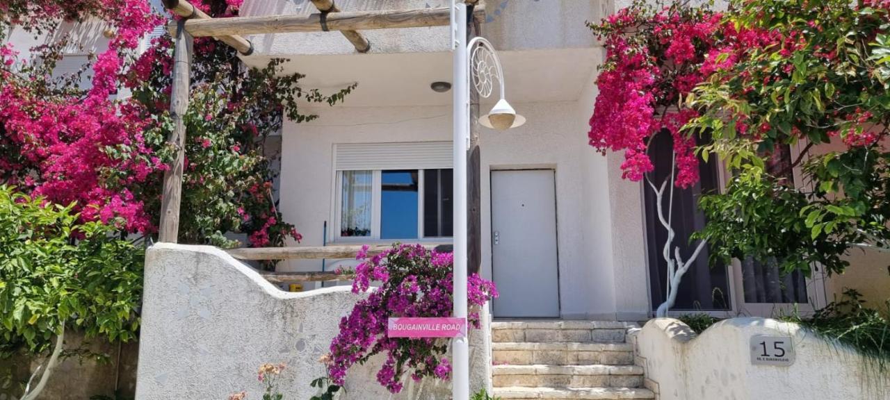 Vila 15 Bougainville Saranda Kültér fotó