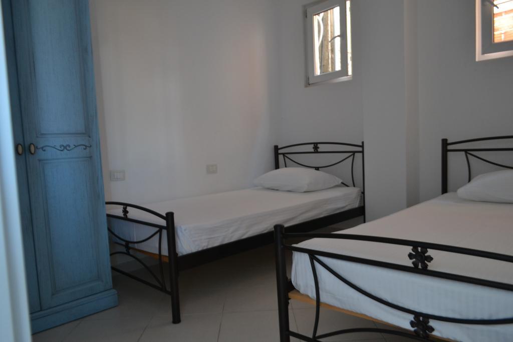Vila 15 Bougainville Saranda Kültér fotó